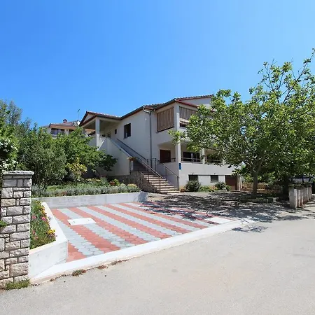 Maison d'hôtes And Sanja